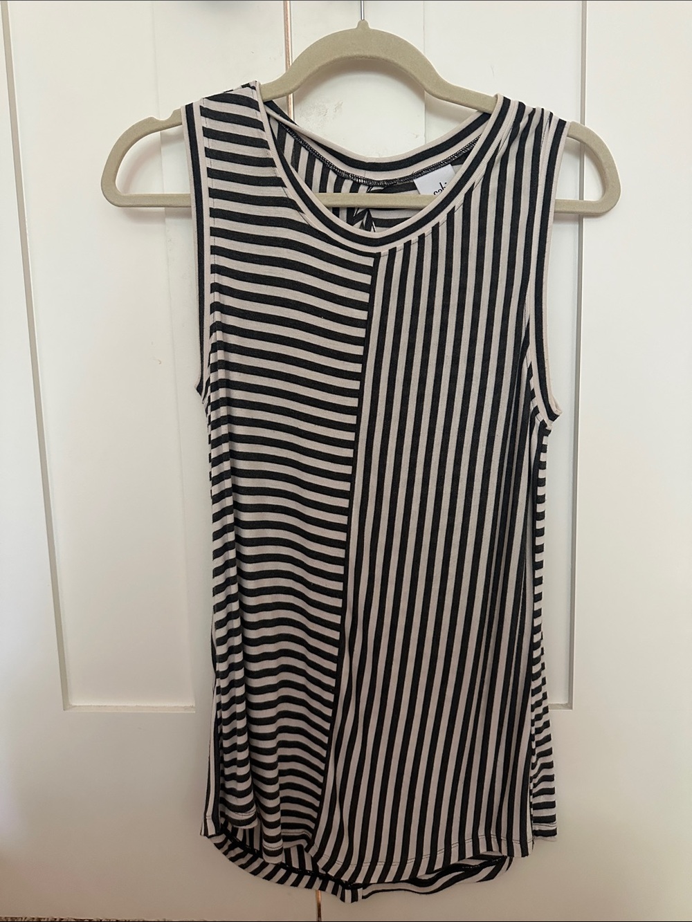 Cabi sleeveless top